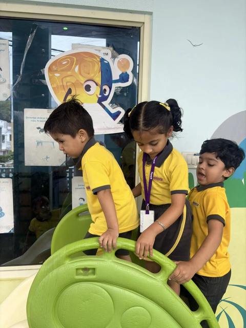 Little Explorers — Kidzee jeetshree preschool, Ratlam